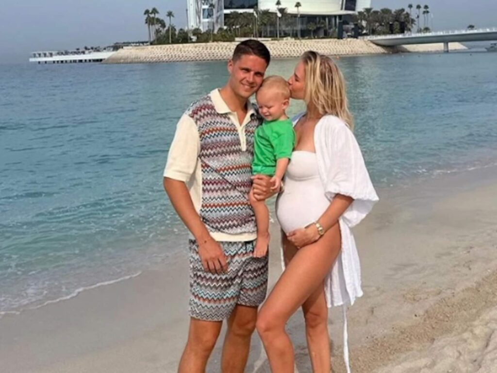 uuid=a44931b5-b14a-4607-9d85-fcfc2eaa22b7