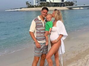 uuid=a44931b5-b14a-4607-9d85-fcfc2eaa22b7