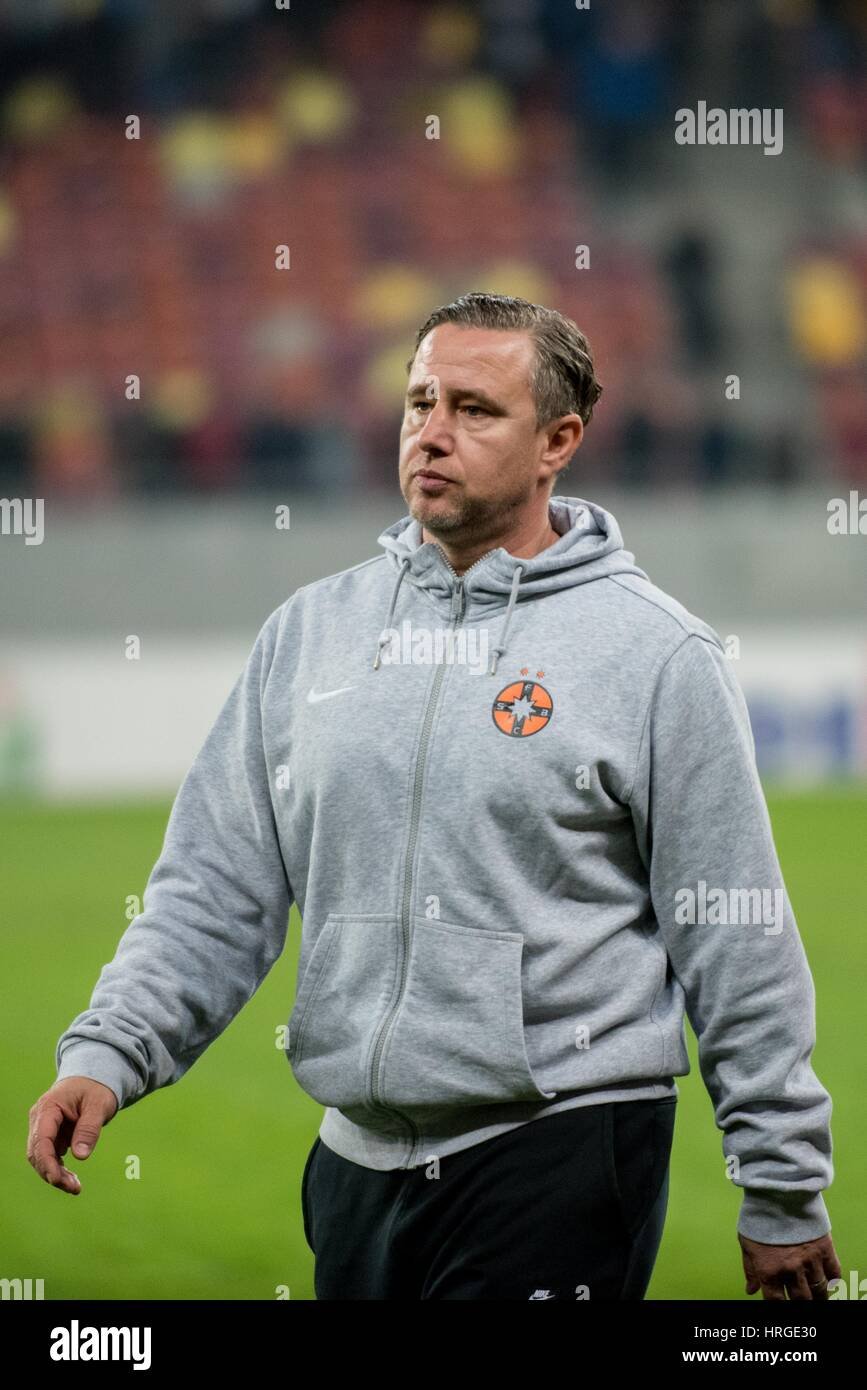 march-1-2017-laurentiu-reghecampf-the-head-coach-of-fc-steaua-bucharest-HRGE30 (1)